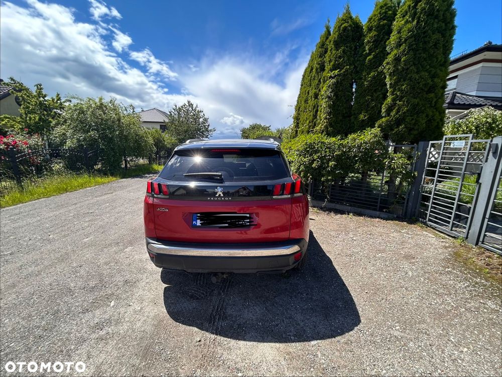 Peugeot 3008 1.2 PureTech Allure S&S EAT8 - 4