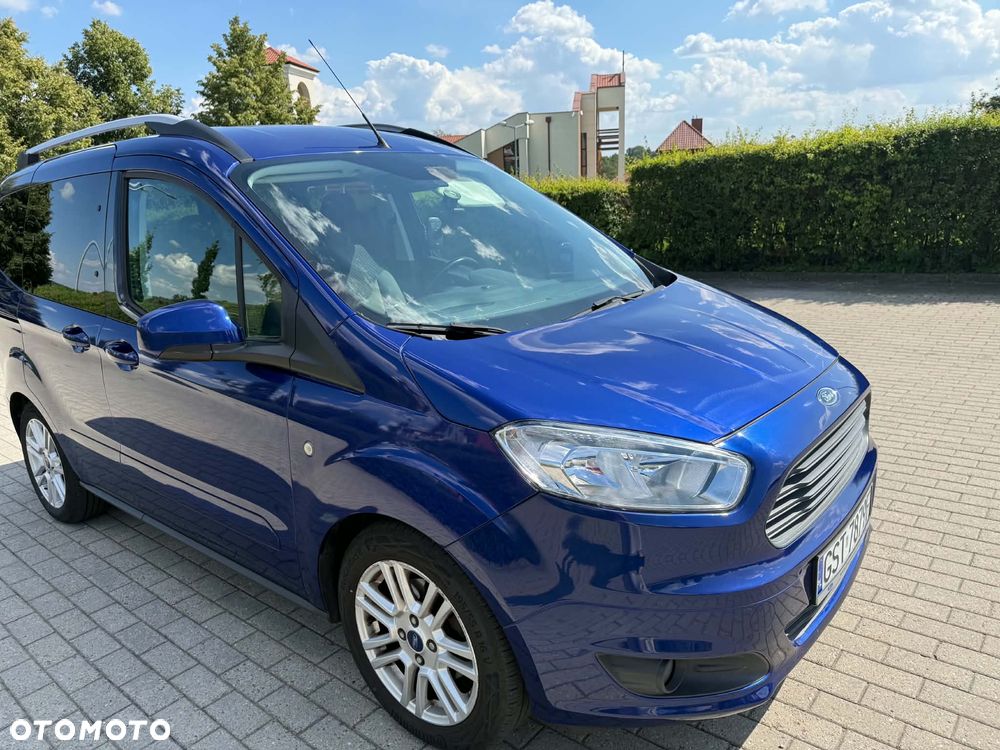 Ford Tourneo Courier - 4