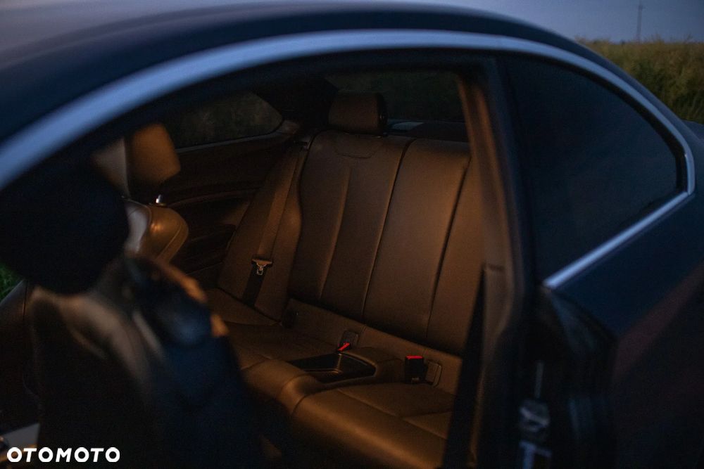 BMW Seria 2 228i Sport Line - 11