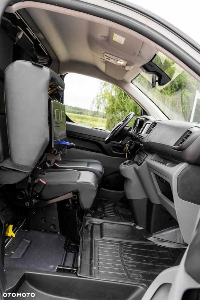 Peugeot Expert - 13