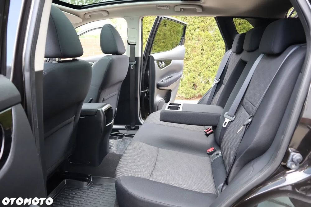 Nissan Qashqai 1.2 DIG-T N-Connecta - 13