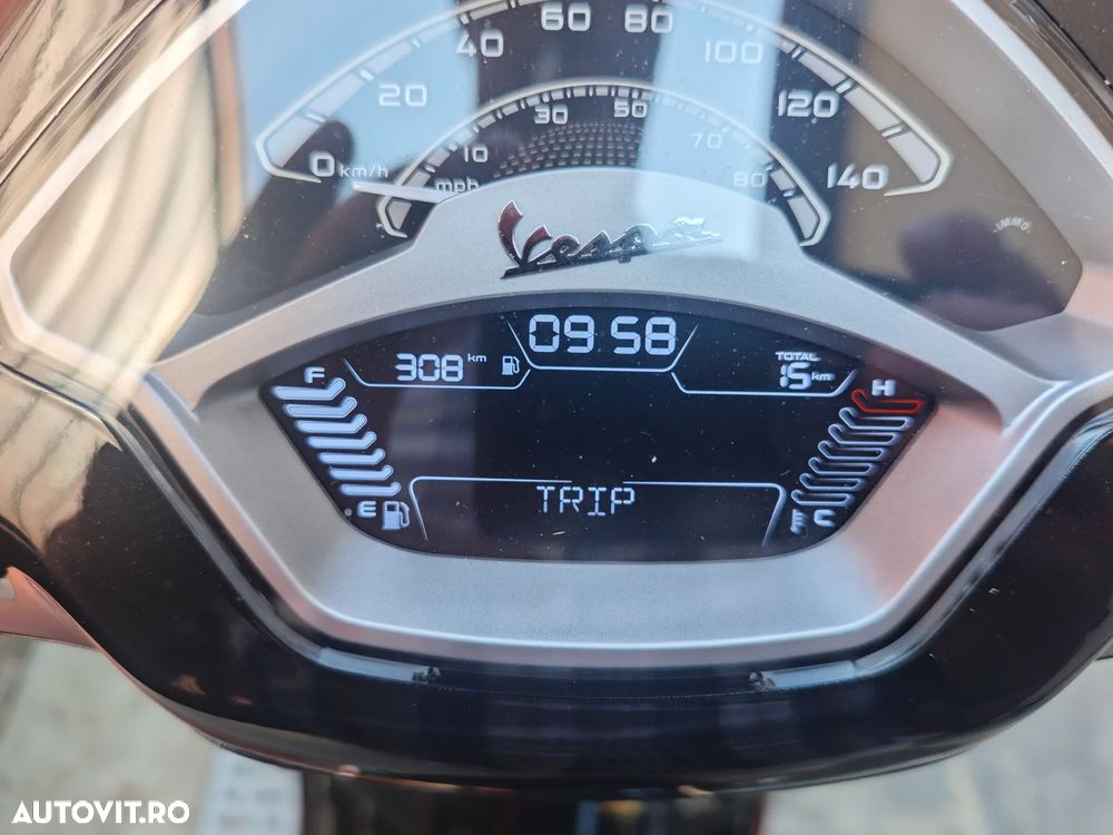 Vespa 125 Primavera - 1