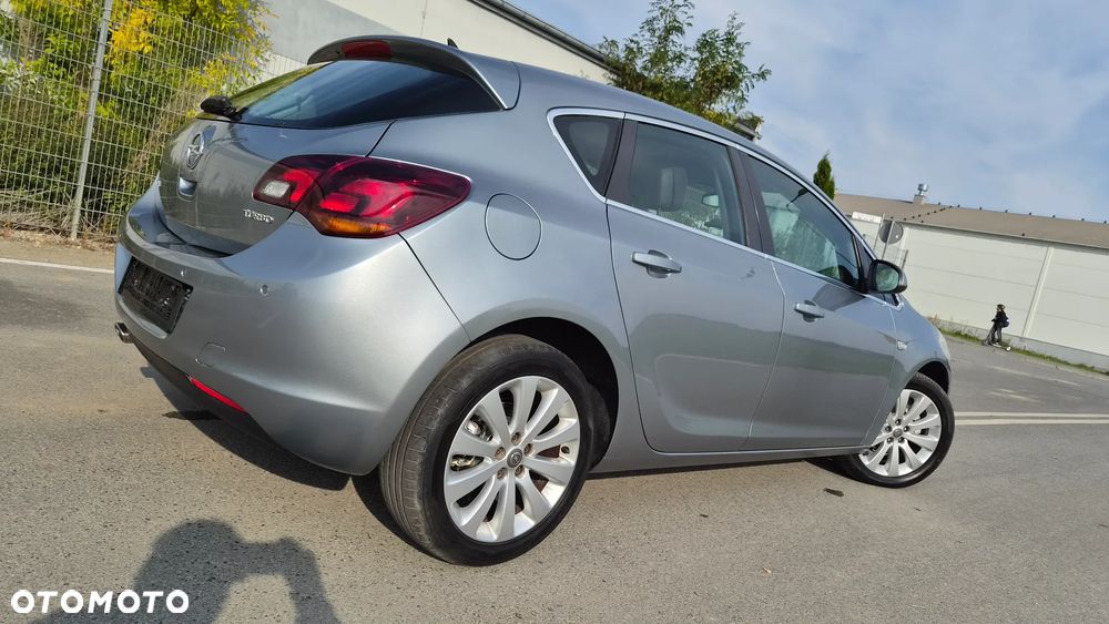 Opel Astra - 3