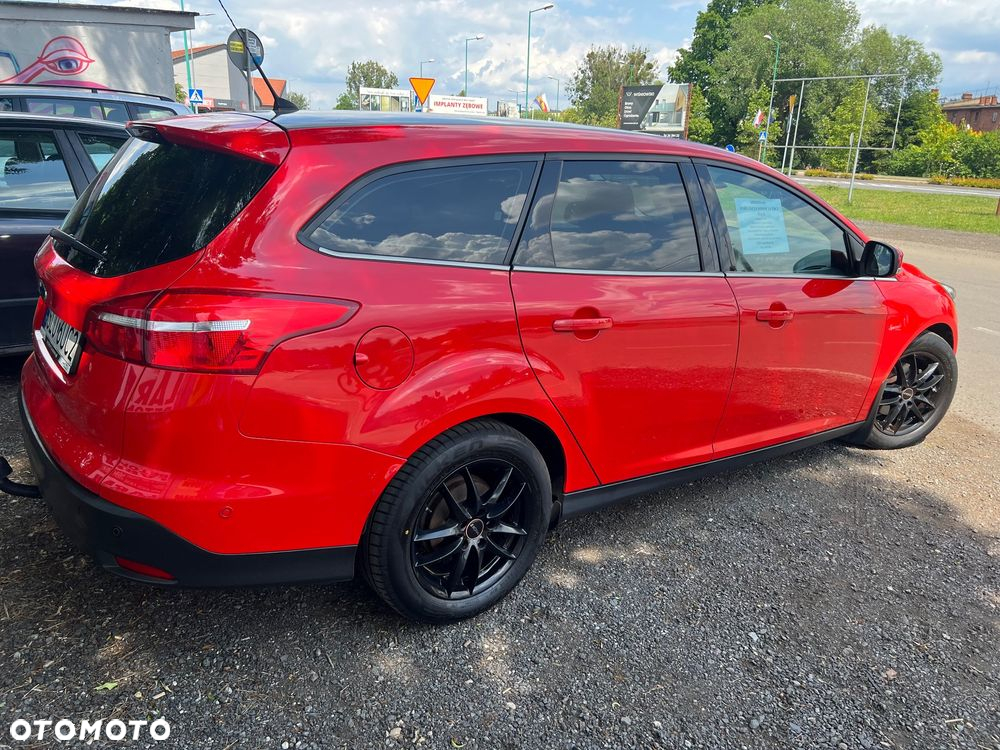 Ford Focus 1.5 TDCi Trend Sport - 6
