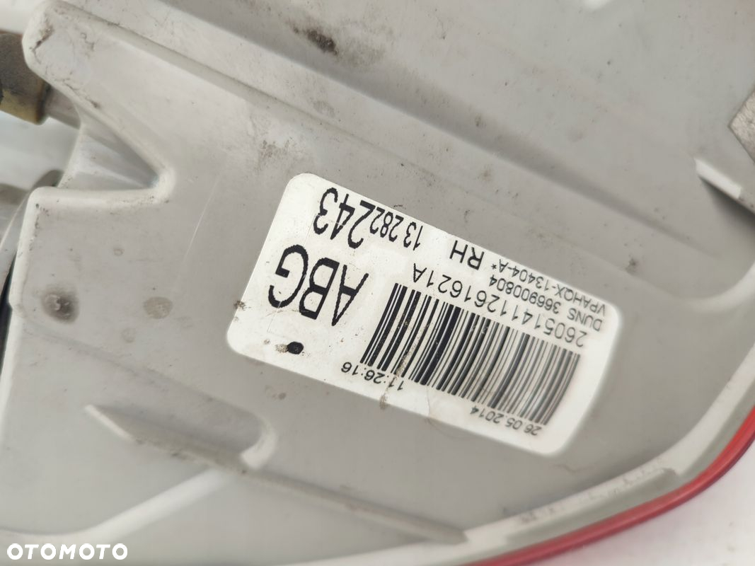 Lampa prawy tył OPEL ASTRA J IV LIFT KOMBI W BŁOTNIK EUROPA ORYGINAŁ - 3
