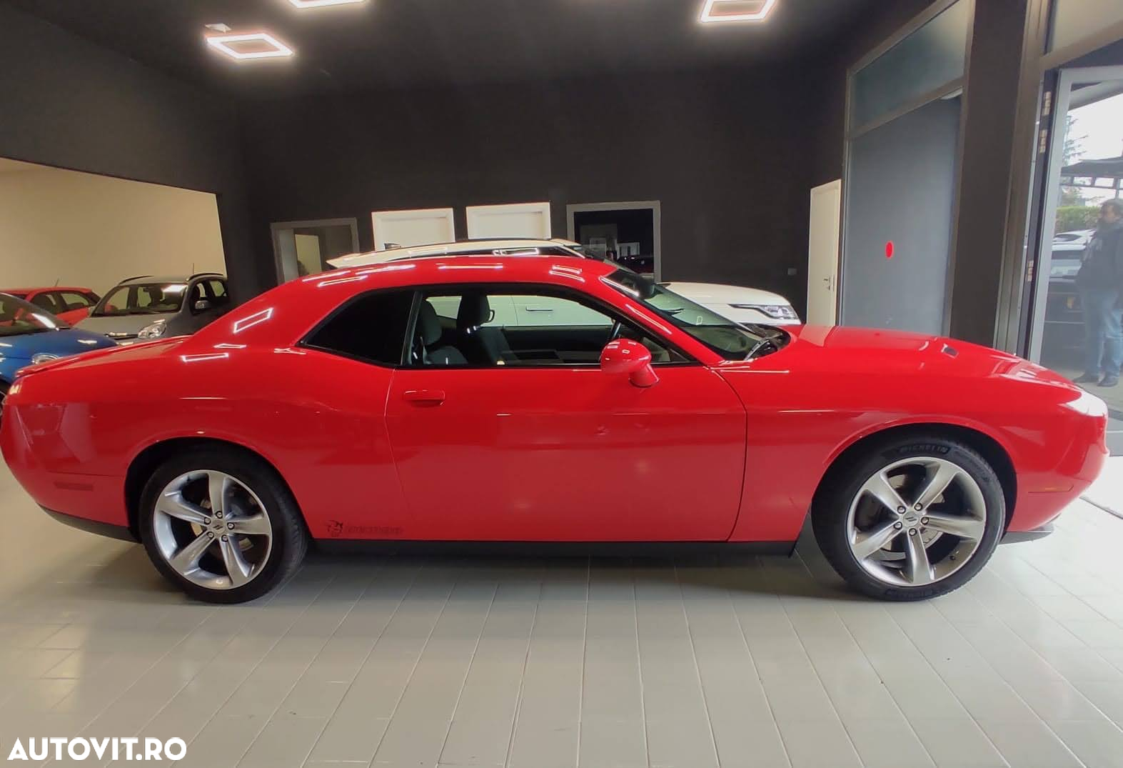 Dodge Challenger Automatik SXT Plus - 8