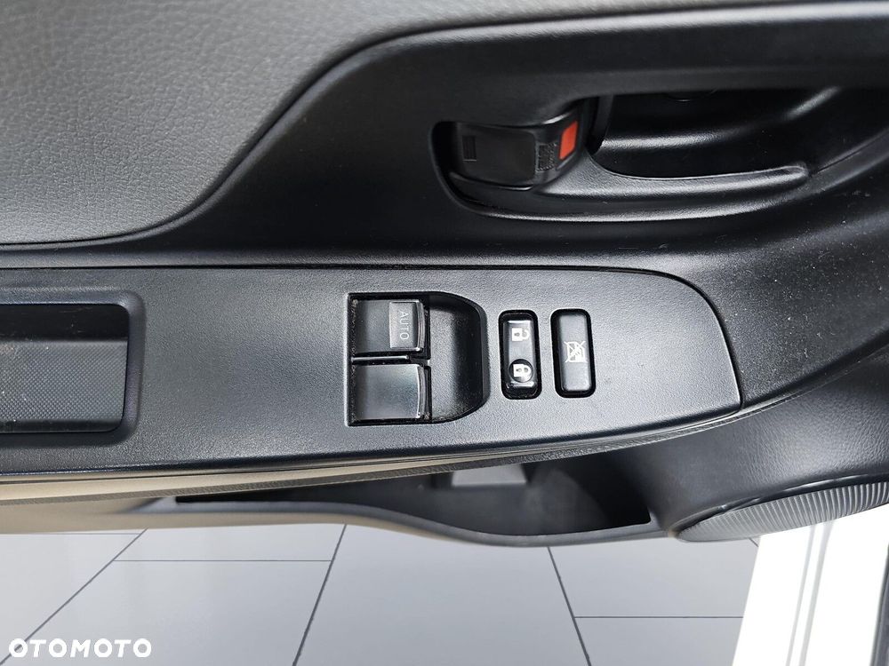 Toyota Yaris 1.5 Active - 13