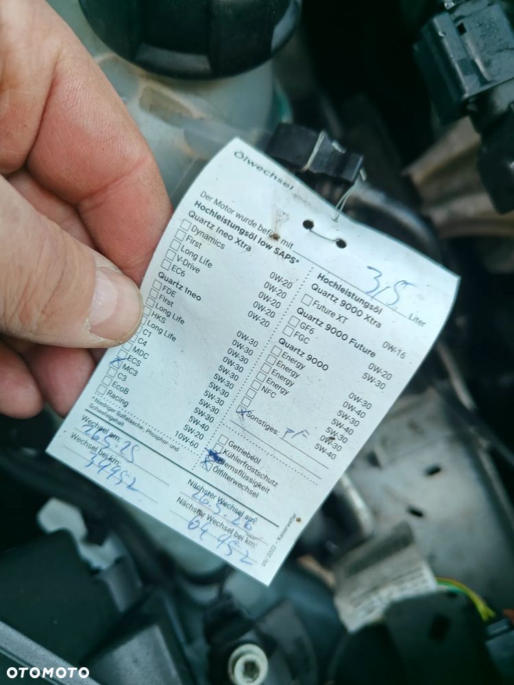 Peugeot 2008 PureTech 110 GPF Stop&Start EAT6 Allure - 8