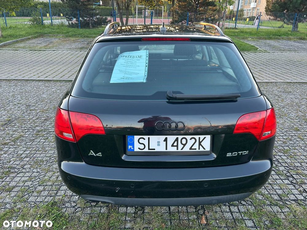 Audi A4 Avant 2.0 TDI - 4