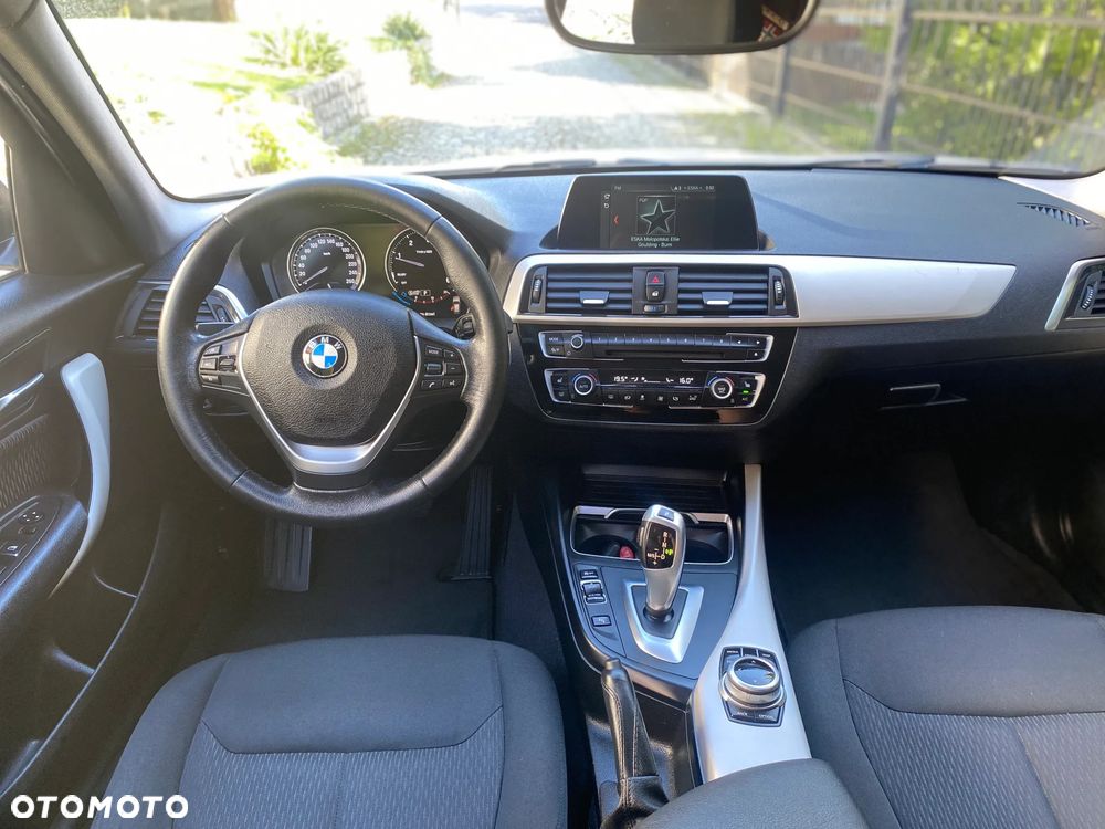 BMW Seria 1 118d - 29