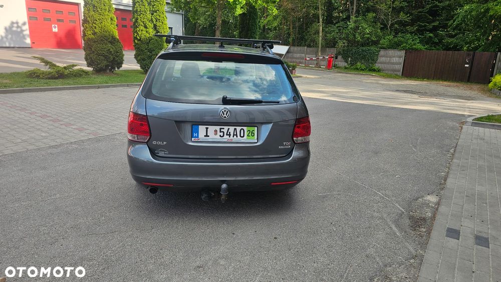 Volkswagen Golf 1.6 TDI Comfortline - 4