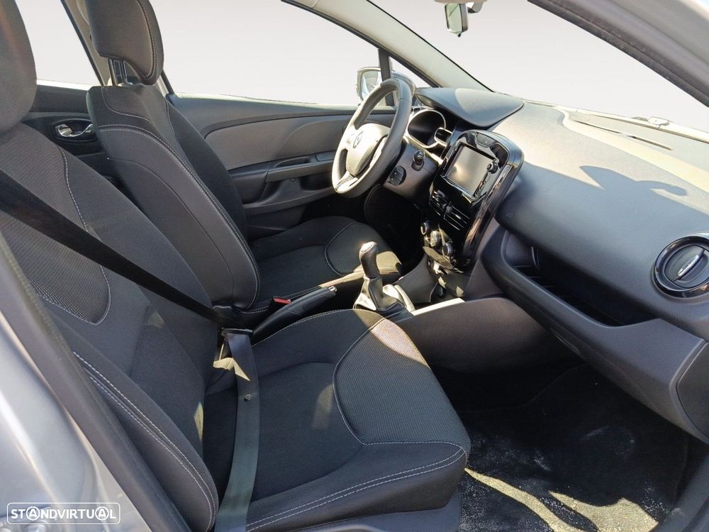 Renault Clio Sport Tourer 0.9 TCE Dynamique S - 15