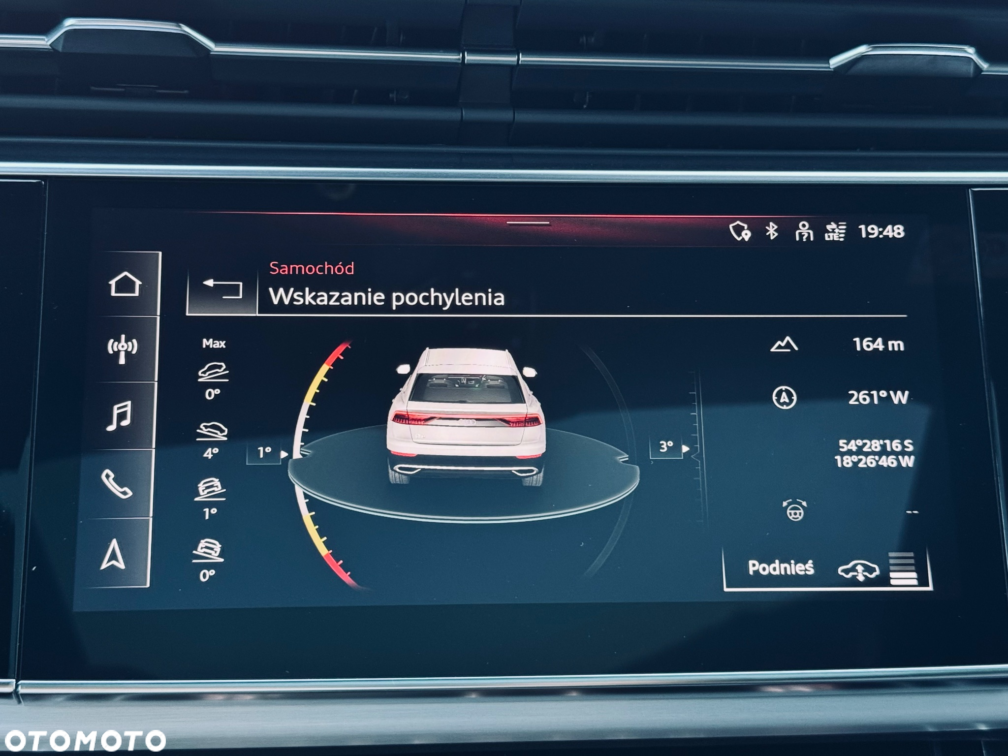 Audi Q8 - 35