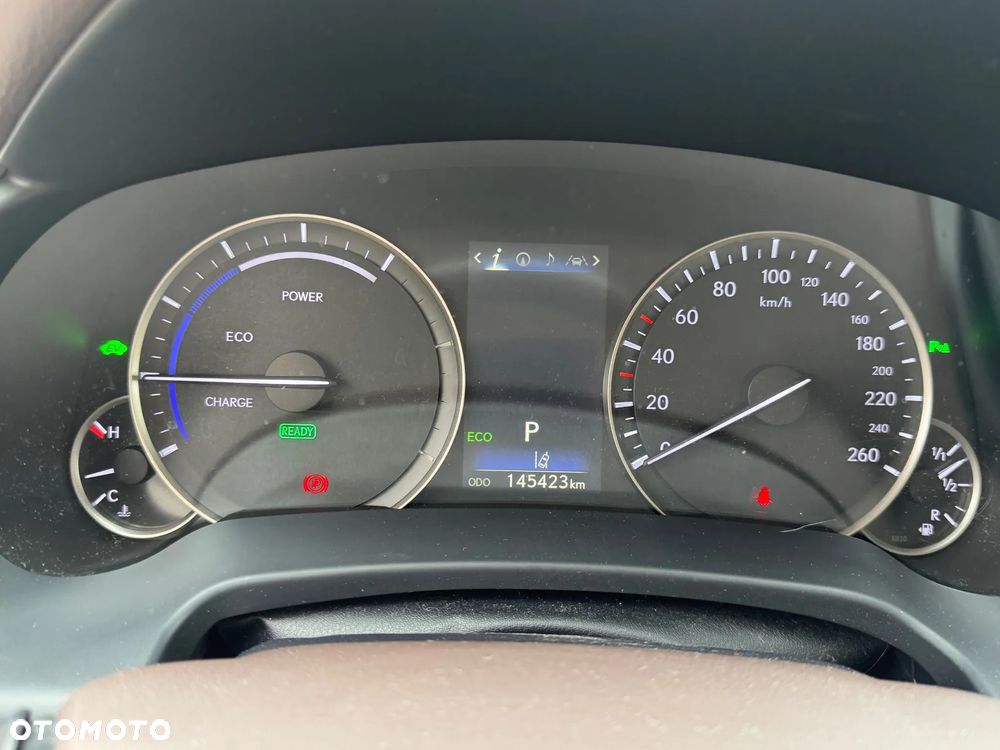 Lexus RX 450h Prestige - 4