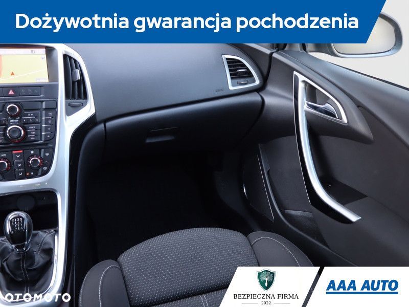 Opel Astra - 10