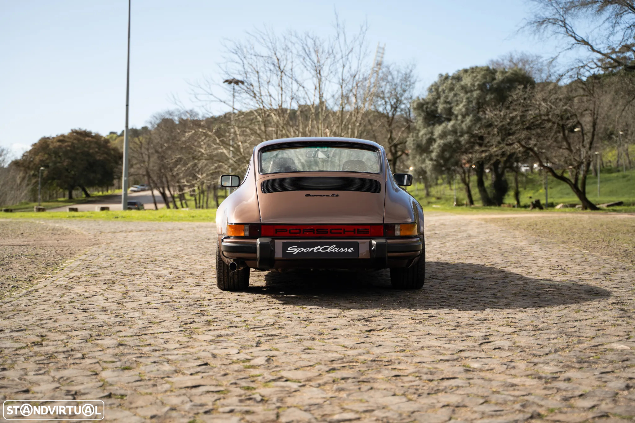 Porsche 911 Série G - 7