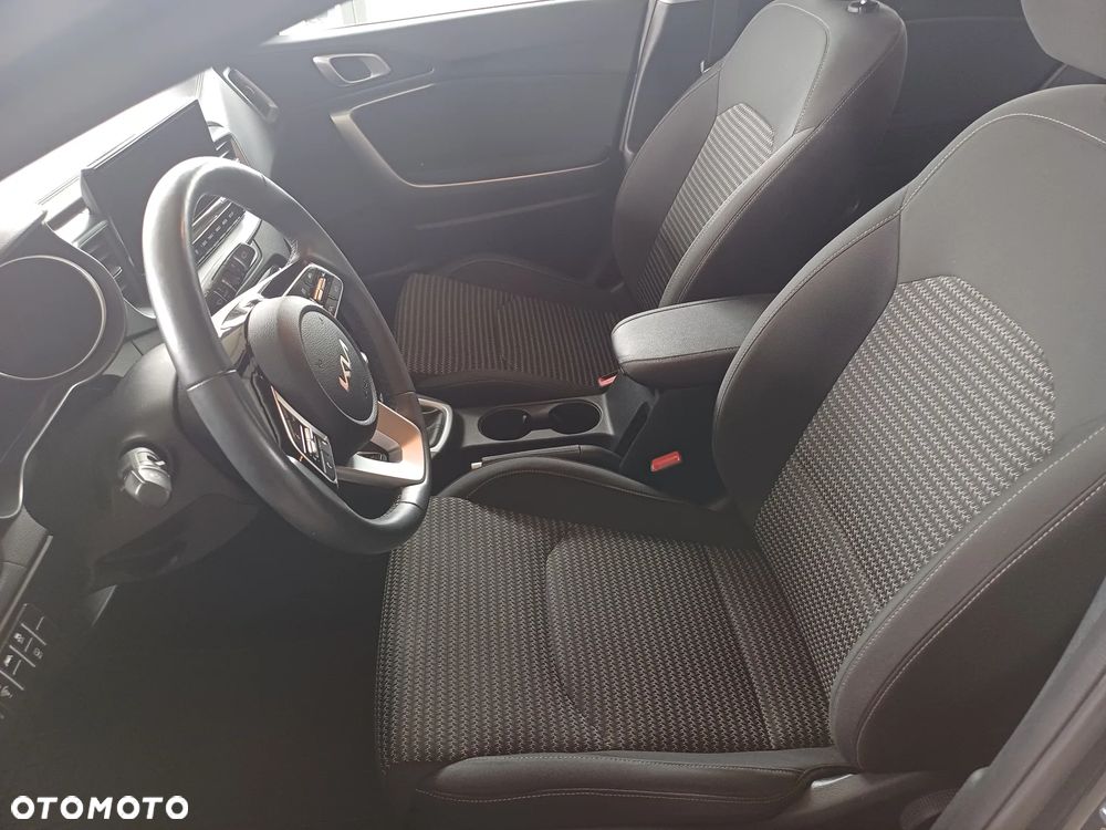 Kia XCeed 1.5 T-GDI L - 11