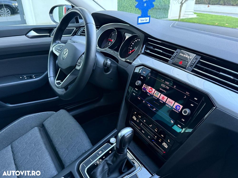 Volkswagen Passat - 15