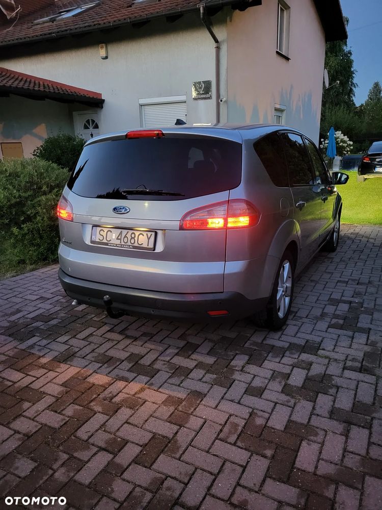 Ford S-Max - 9
