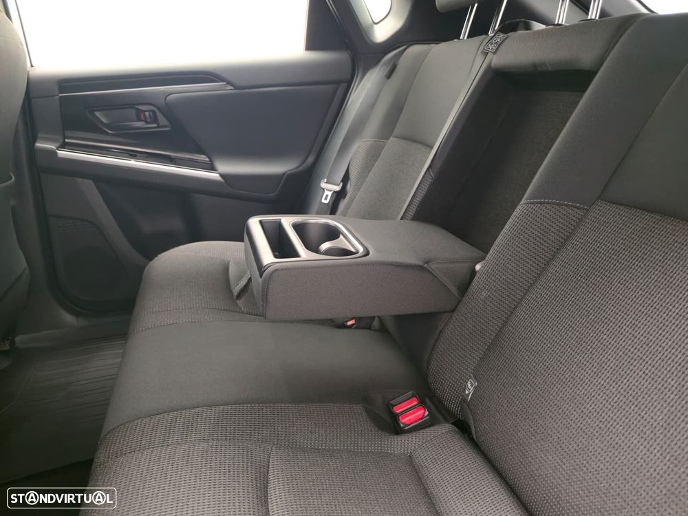 Toyota bZ4X 71,4 kWh Exclusive - 25