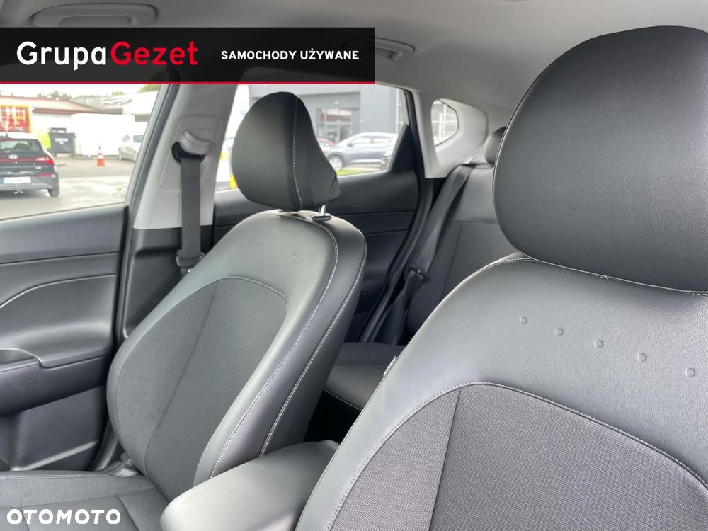 Hyundai Kona - 13