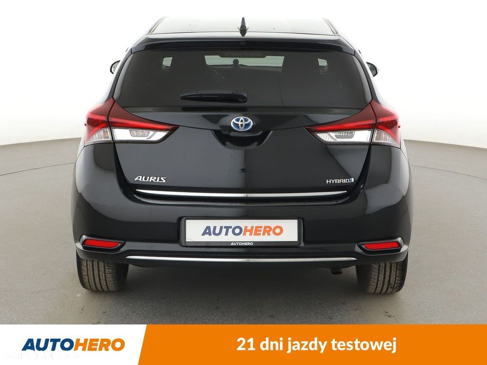 Toyota Auris - 5