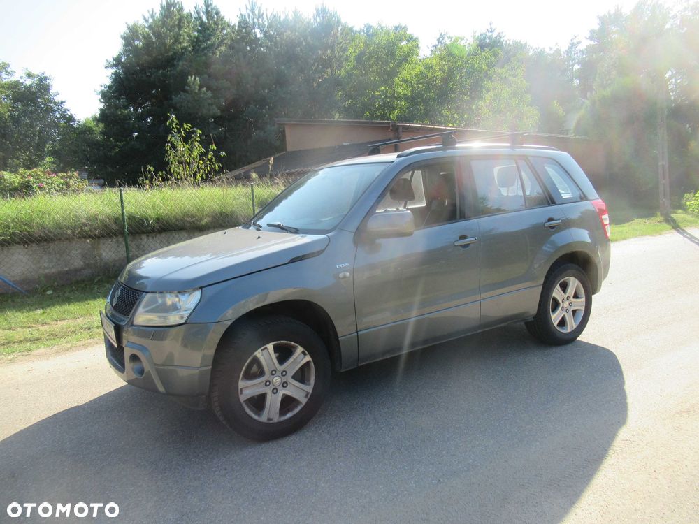Suzuki Grand Vitara - 1