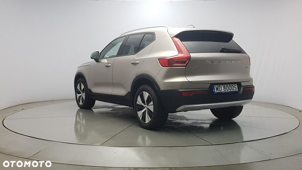 Volvo XC 40 - 5