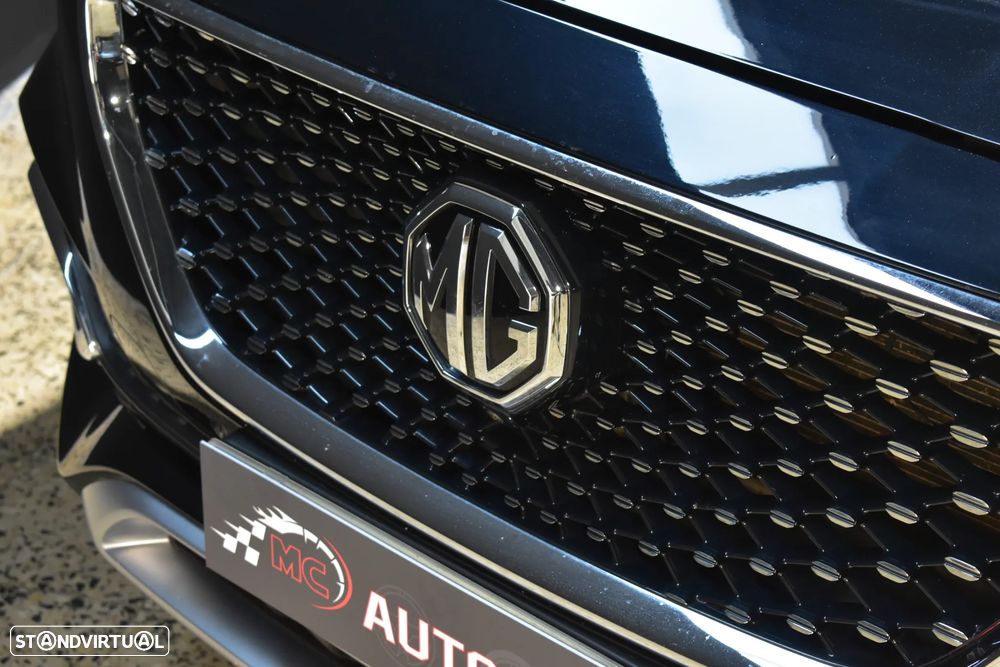MG EHS 1.5 T-GDI Plug-in Hybrid Luxury - 10