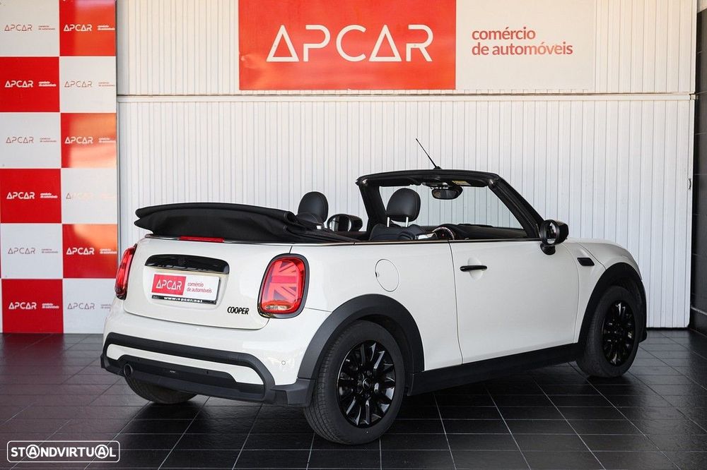 MINI Cabrio Cooper Auto - 11