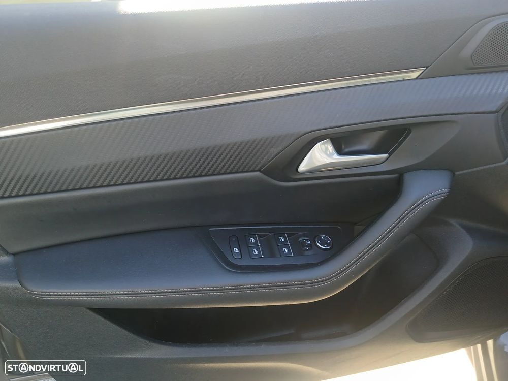 Peugeot 508 SW - 28