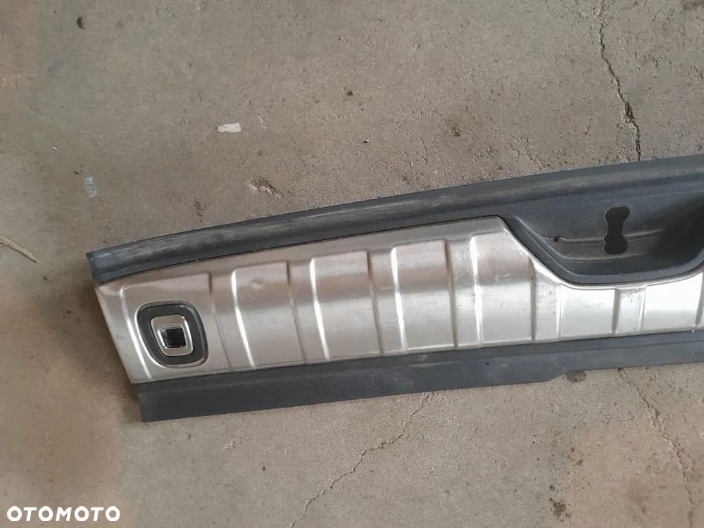 Osłona pasa tył progu  Peugeot 2008 I chrom 9801438577 - 4