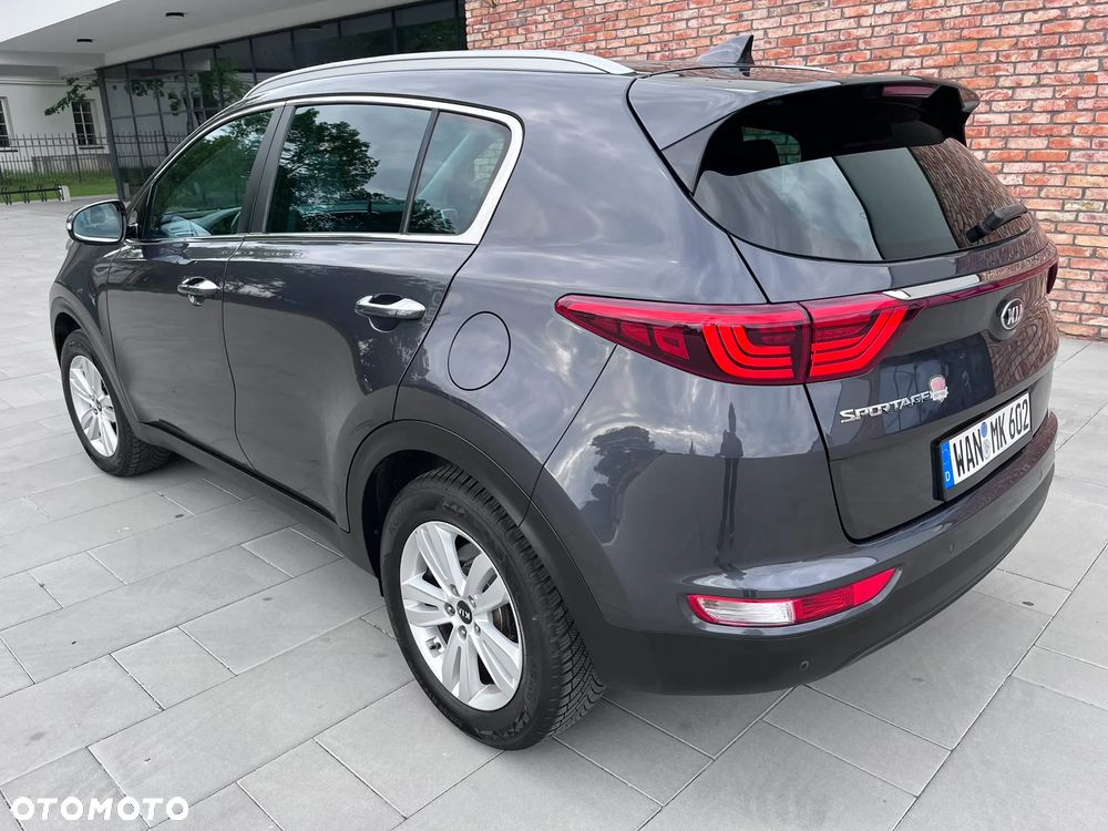 Kia Sportage 1.6 GDI 2WD DREAM-TEAM EDITION - 4