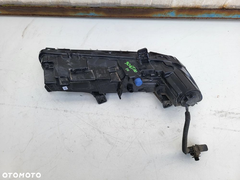 Halogen prawy LED DRL Peugeot 308 III P5 - 2