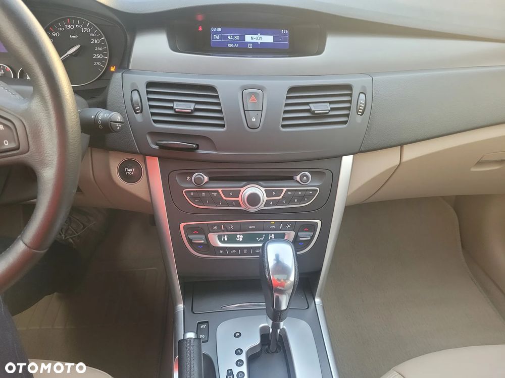 Renault Latitude dCi 175 FAP - 20