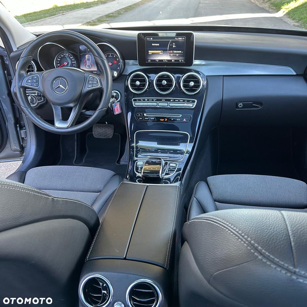 Mercedes-Benz Klasa C 180 Kompressor Automatik BlueEFFICIENCY Elegance - 27