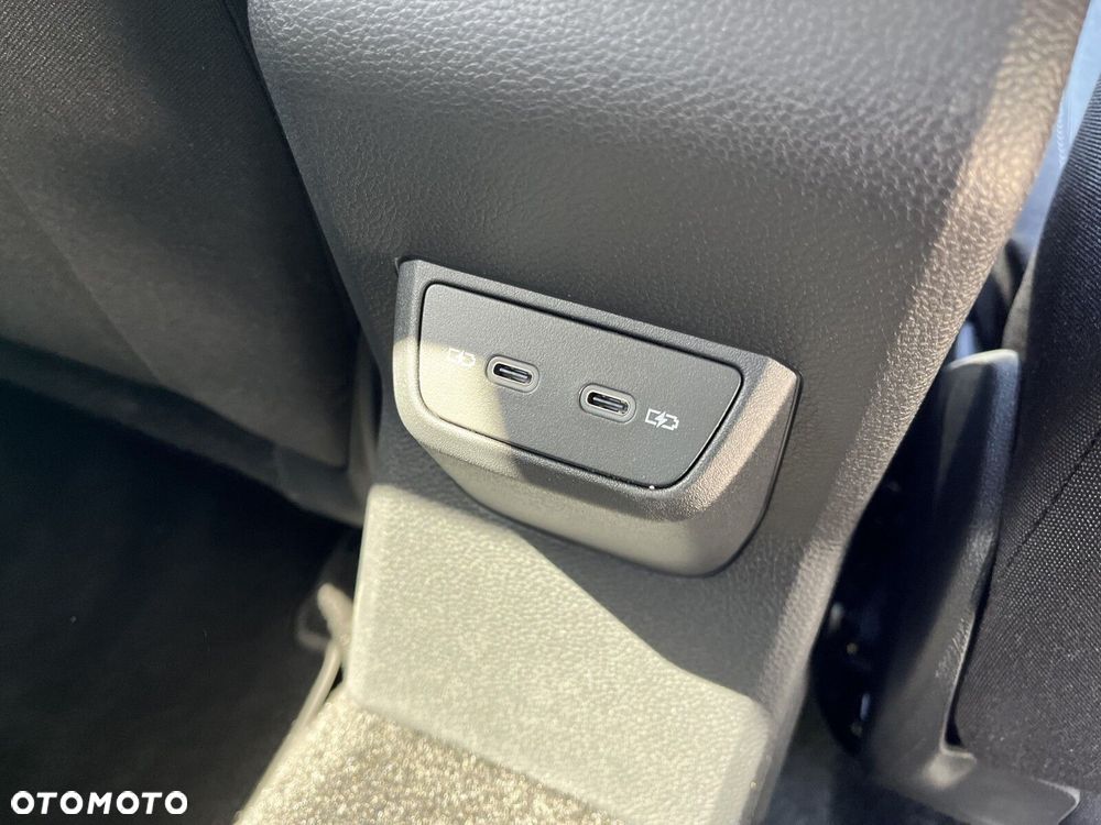 Volkswagen Polo 1.0 TSI Style - 23