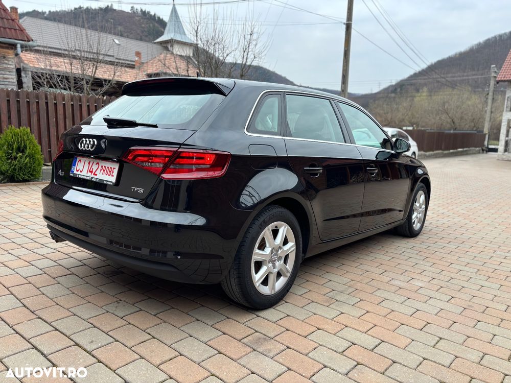Audi A3 1.4 TFSI ack Attraction - 32