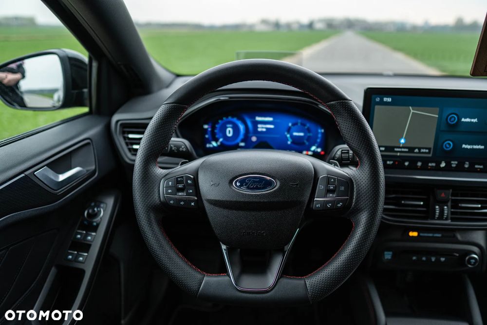Ford Focus 1.5 EcoBlue STart-Stopp-System ST-LINE X - 20