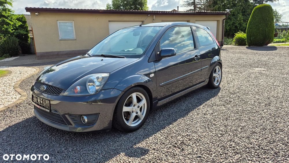 Ford Fiesta 2.0 ST - 2