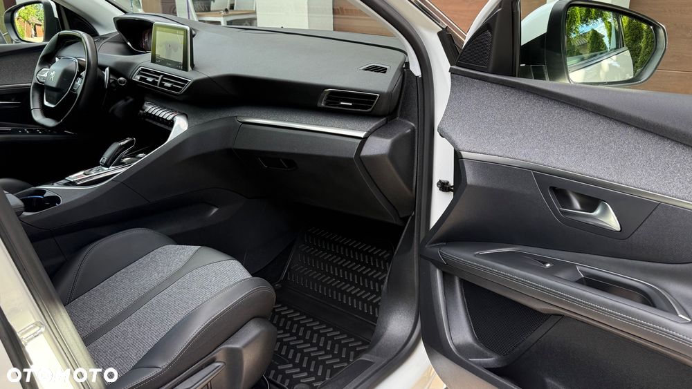Peugeot 3008 - 27