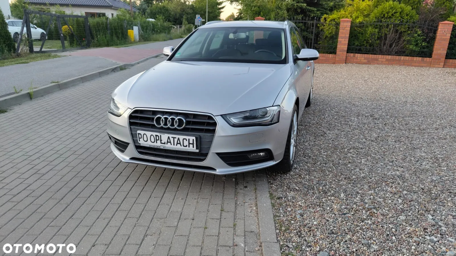 Audi A4 Avant 2.0 TDI DPF clean diesel multitronic Attraction - 20