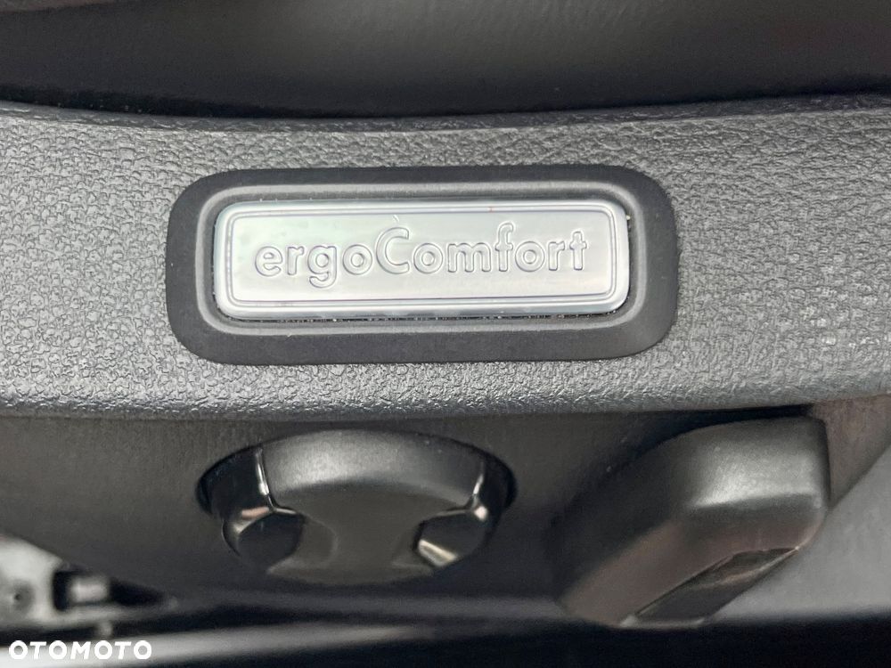 Volkswagen Passat 2.0 TDI (BlueMotion Technology) DSG Highline - 21