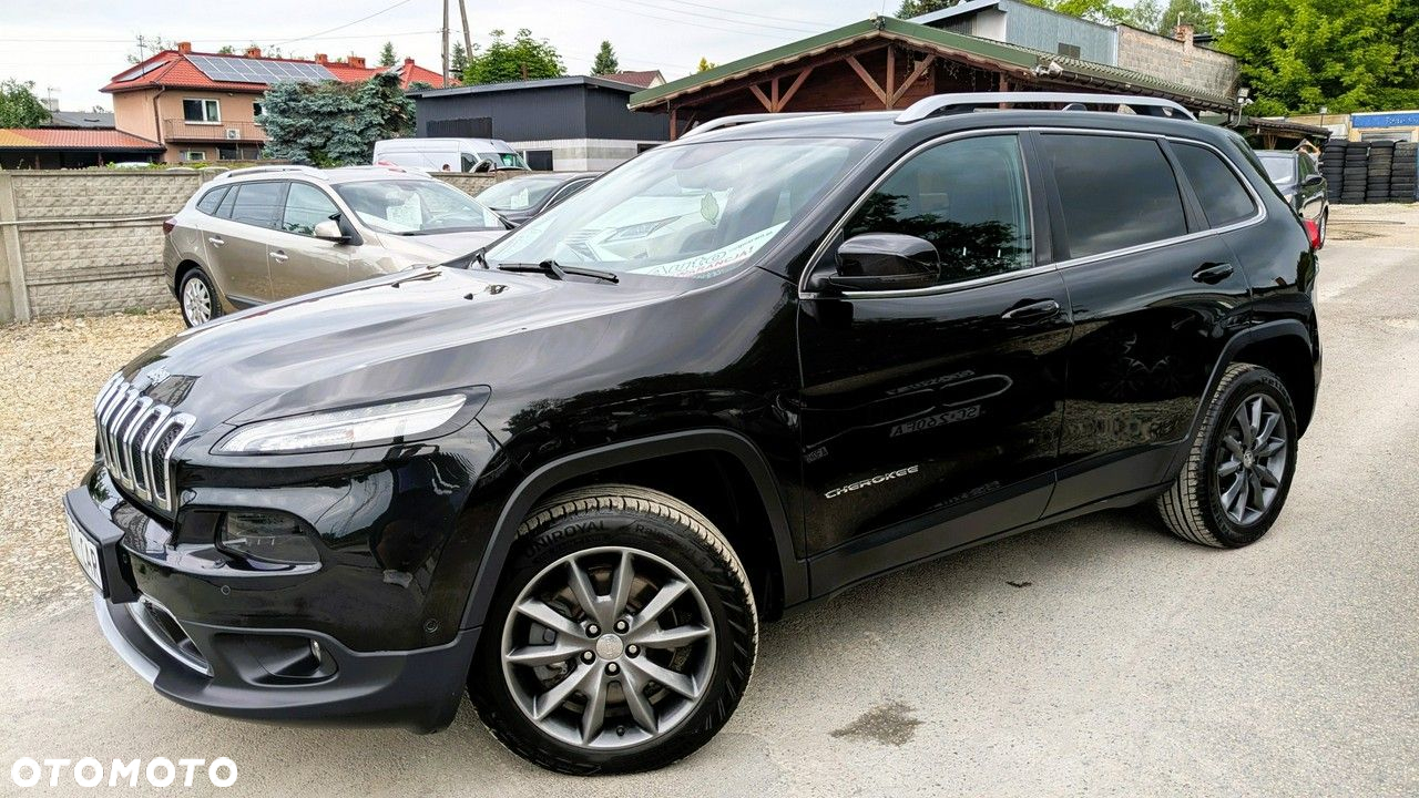 Jeep Cherokee - 3