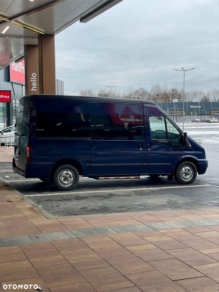 Ford Transit - 12
