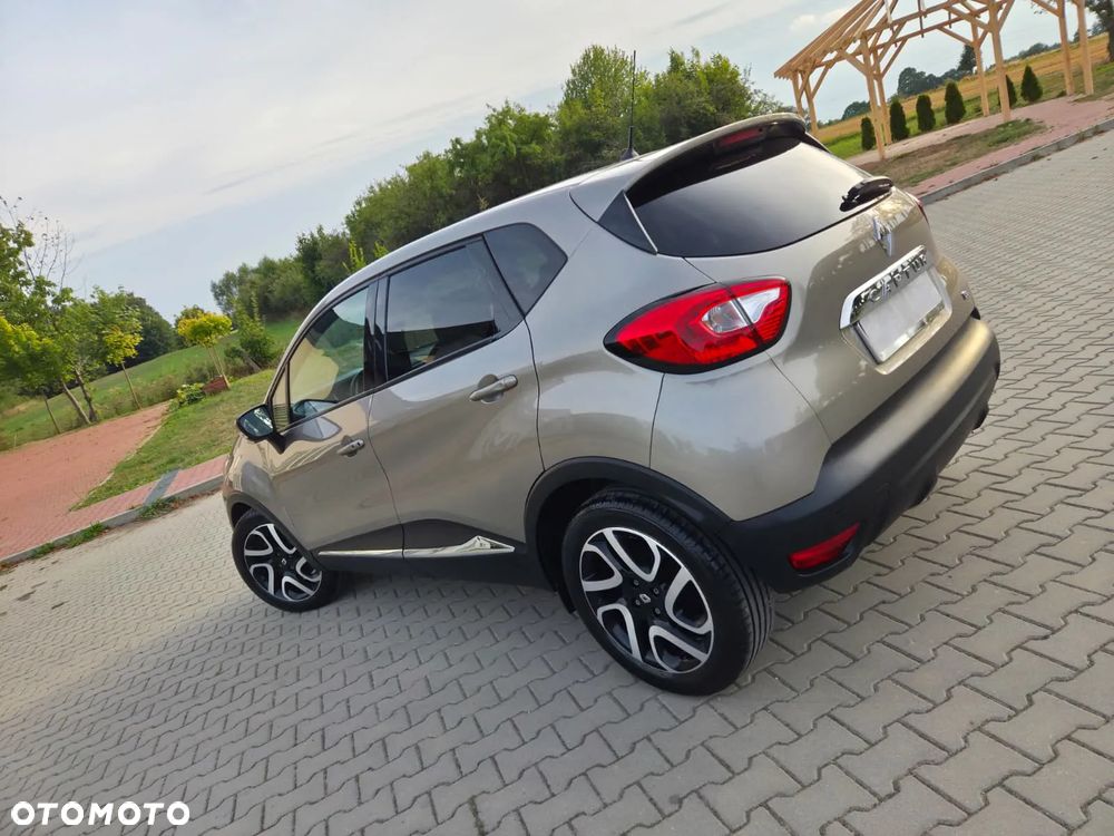 Renault Captur 1.2 TCe Helly Hansen EDC - 7
