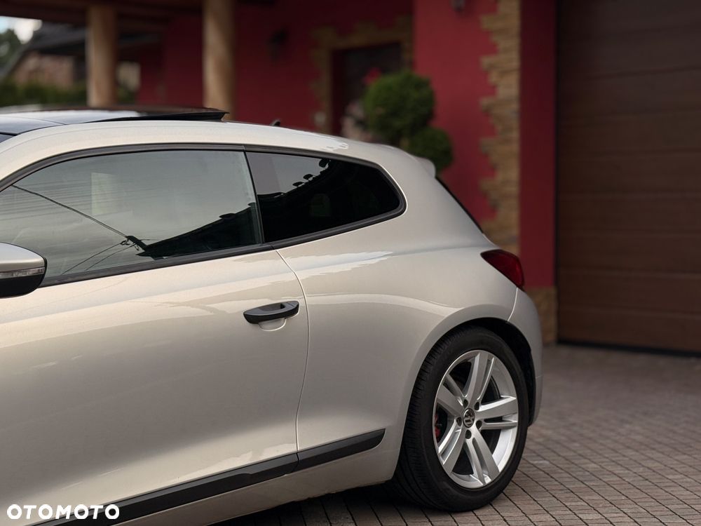 Volkswagen Scirocco 2.0 TSI - 7