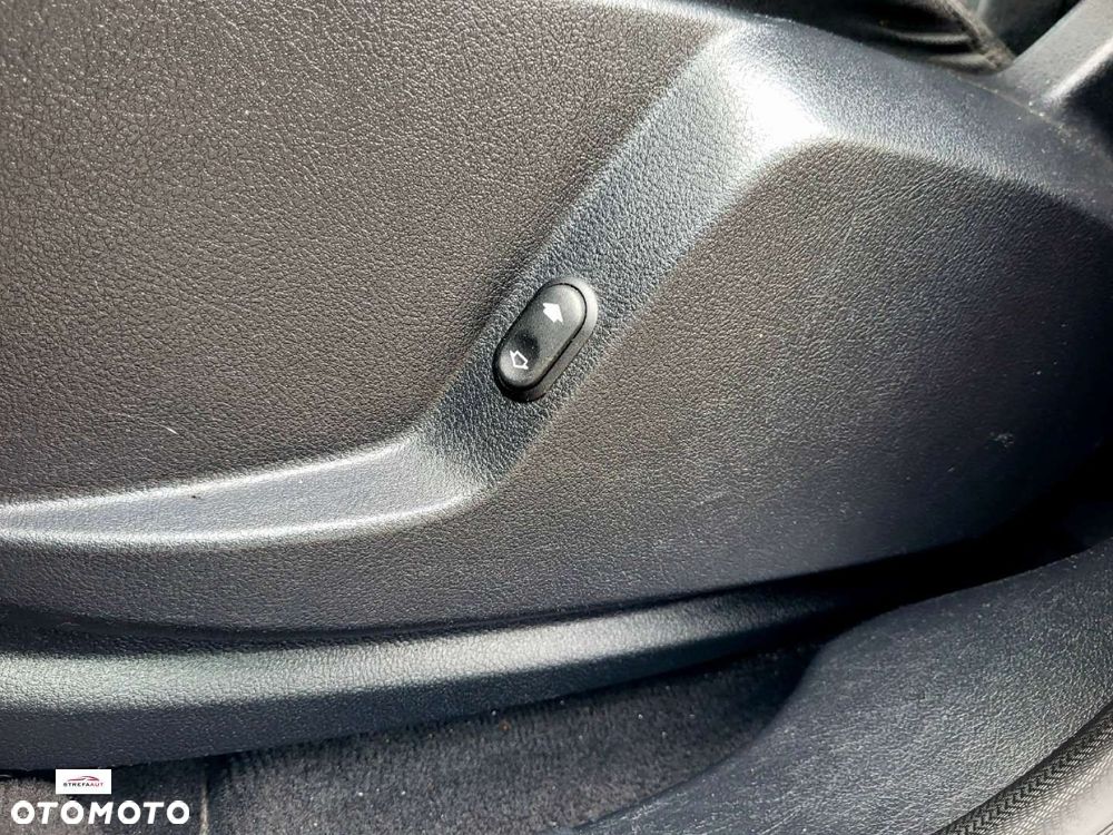 Ford S-Max - 21