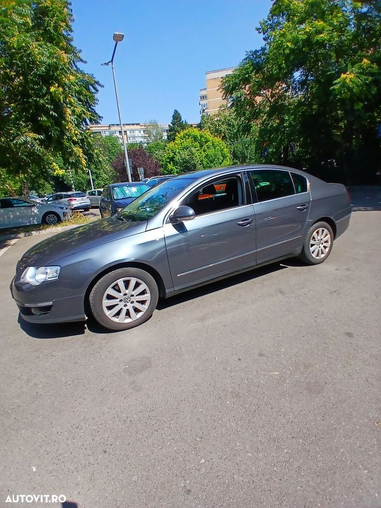 Volkswagen Passat 2.0TDI Comfortline DPF - 12