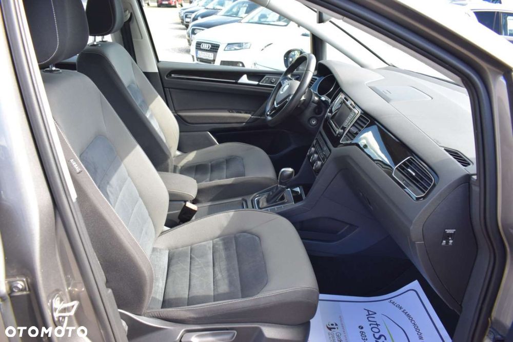 Volkswagen Golf Sportsvan - 26